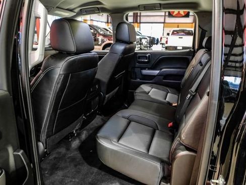 Used 2017 Chevrolet Silverado 1500 LTZ Z71 image 36