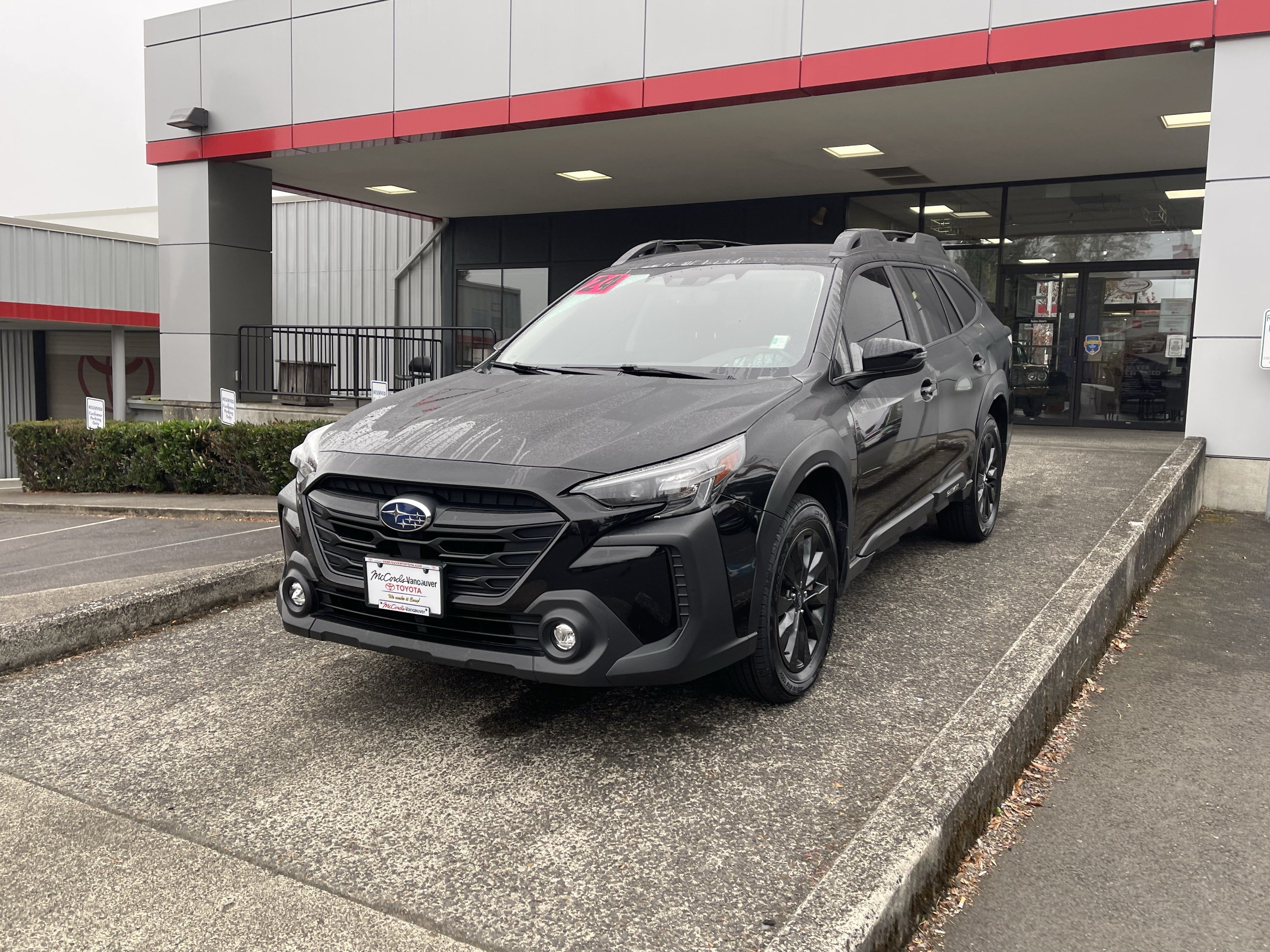Used 2024 Subaru Outback Onyx Edition AWD/4WD image 3