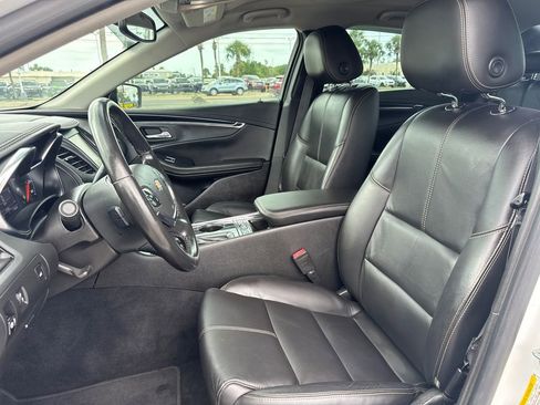 Used 2018 Chevrolet Impala LT w/ LT Leather Package FWD image 11