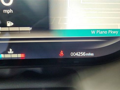 Used 2025 Land Rover Range Rover Sport Dynamic SE image 39