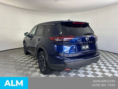 Used 2025 Nissan Rogue SV FWD image 9