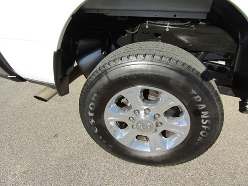 Used 2024 RAM 2500 Big Horn image 12