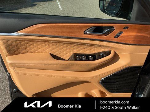 Used 2022 Jeep Grand Cherokee Summit image 16