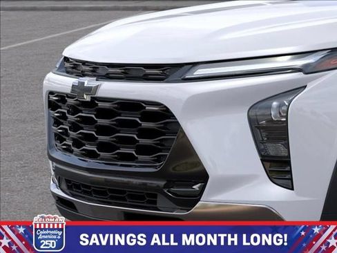 New 2026 Chevrolet Trax ACTIV w/ Sunroof Package FWD image 13