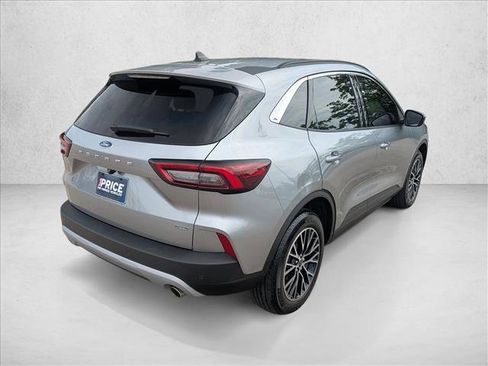 Certified 2023 Ford Escape SE FWD image 5