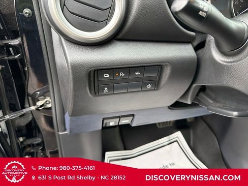 Certified 2022 Nissan Versa S image 15