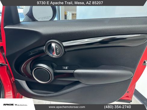 Used 2015 MINI Cooper S image 35