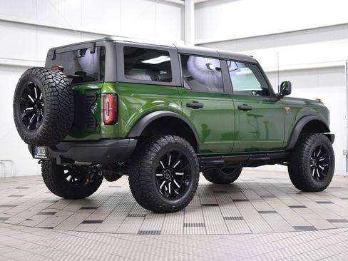 Used 2025 Ford Bronco Badlands AWD/4WD image 7