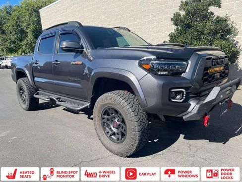 Used 2022 Toyota Tacoma TRD Sport w/ Technology Package AWD/4WD image 1