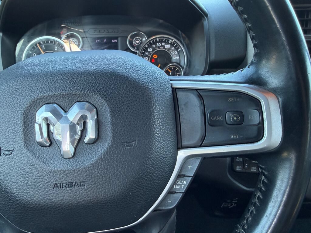 Used 2021 RAM 1500 Big Horn AWD/4WD image 16