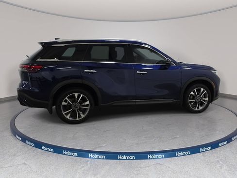 Certified 2023 INFINITI QX60 Luxe w/ Cargo Package AWD/4WD image 4