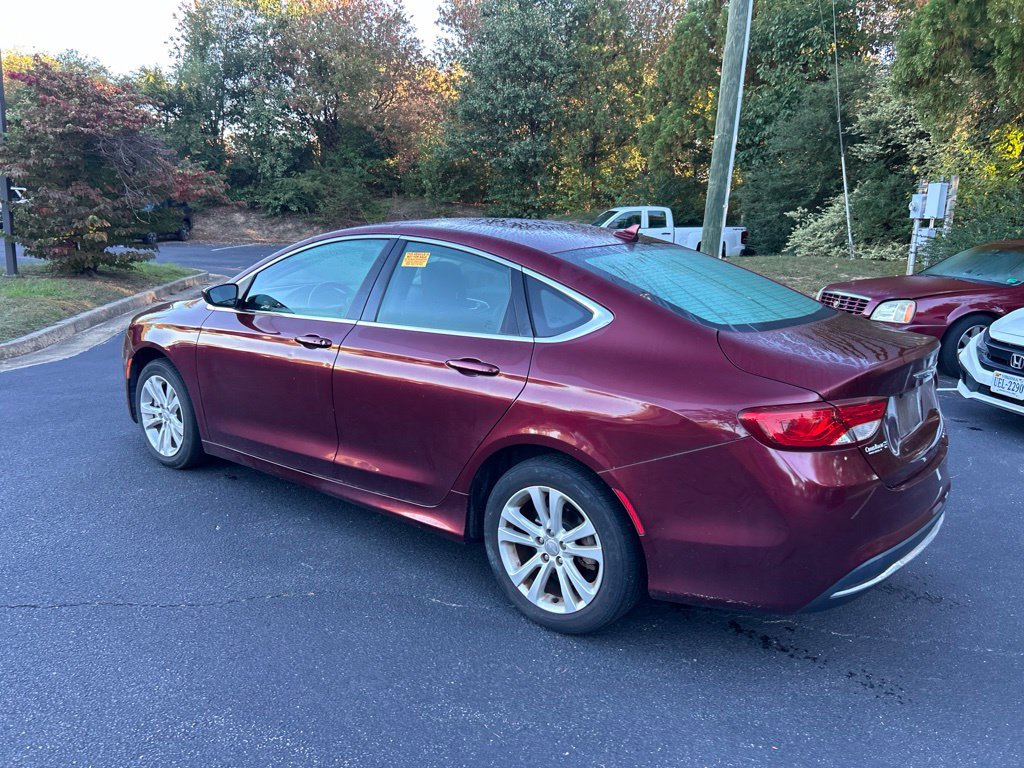 Used 2017 Chrysler 200 Limited Platinum w/ Comfort & Convenience Group FWD image 6