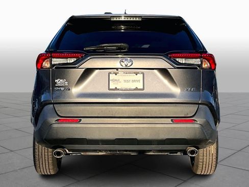 Certified 2020 Toyota RAV4 XLE image 5