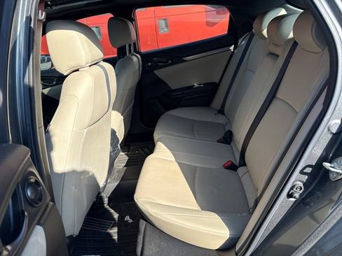 Used 2020 Honda Civic Sport Touring image 9