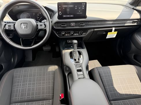 Certified 2026 Honda HR-V Sport image 10