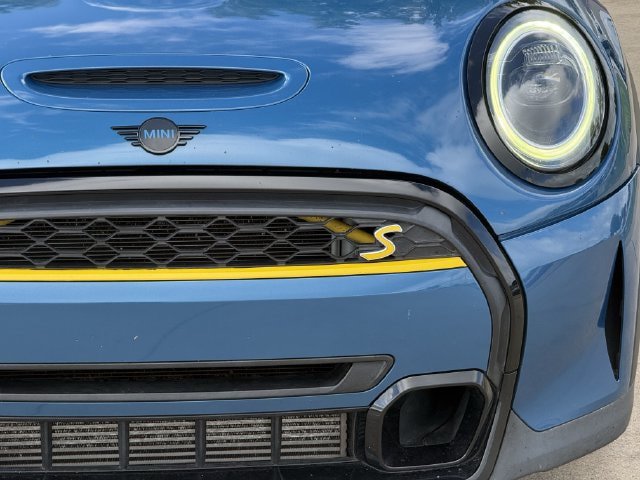 Used 2022 MINI Cooper S w/ Premium Package FWD image 8