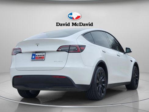 Used 2023 Tesla Model Y Long Range image 6
