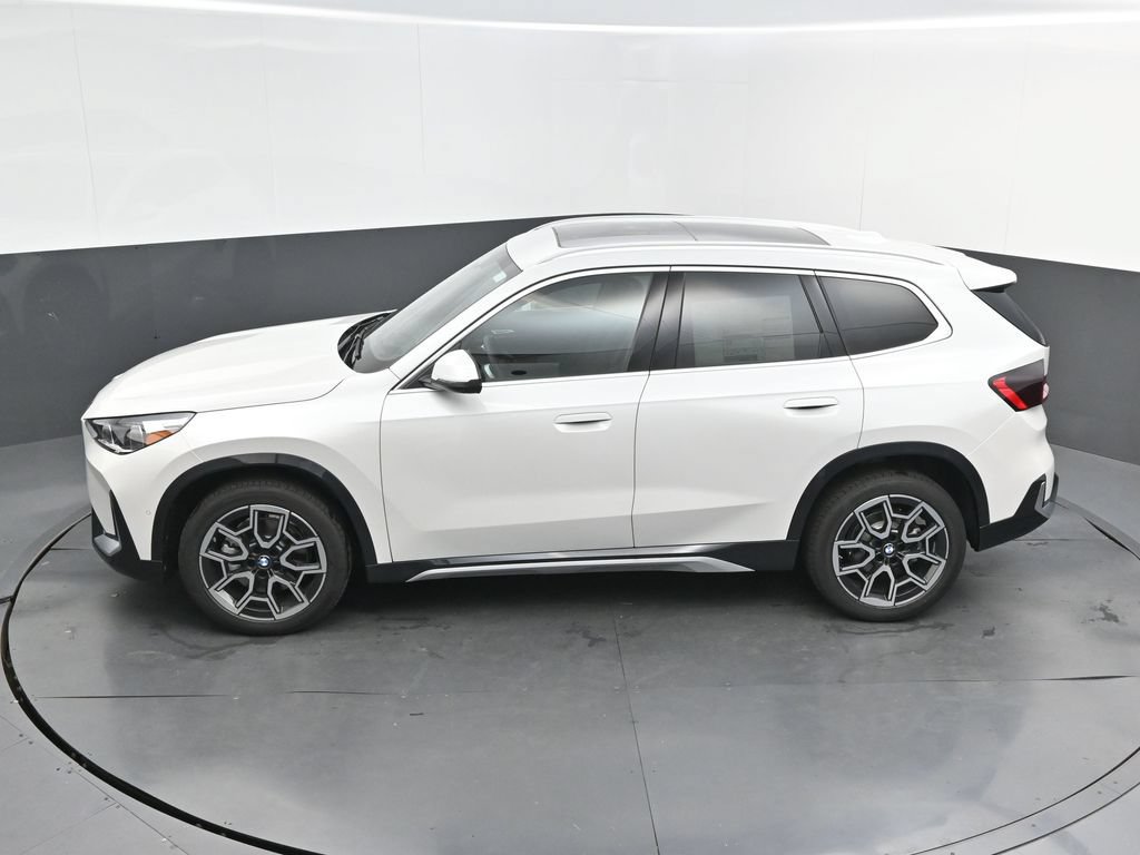New 2026 BMW X1 xDrive28i w/ Technology Package AWD/4WD image 35