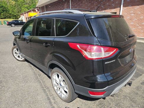 Used 2013 Ford Escape Titanium w/ Parking Technology Pkg image 10
