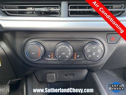 Certified 2025 Chevrolet Trax RS w/ Driver Confidence Package image 29