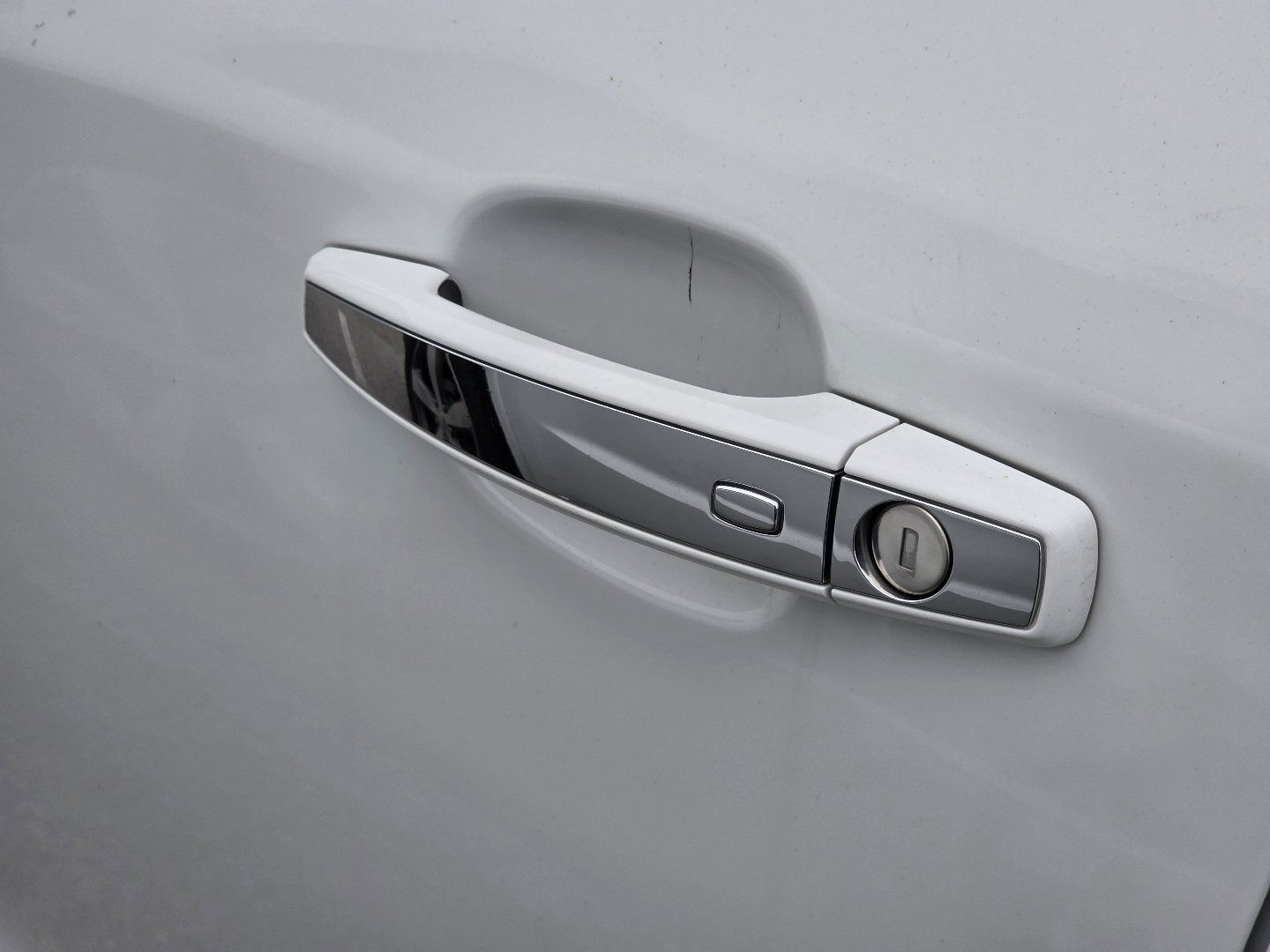 Used 2018 Buick Encore Preferred FWD image 18