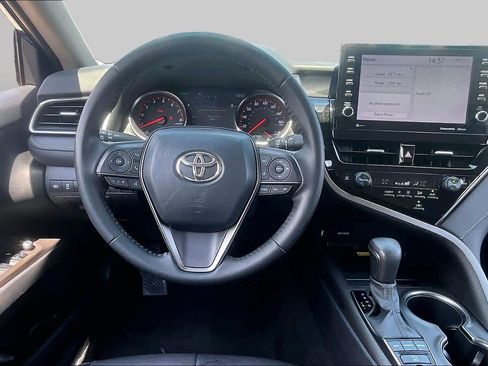 Used 2023 Toyota Camry XSE FWD image 6