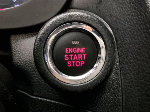 Used 2019 Subaru WRX STI AWD/4WD image 32