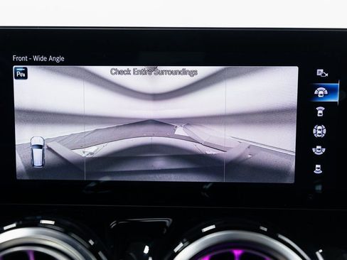 Certified 2022 Mercedes-Benz GLB 250 GLB 250 image 19