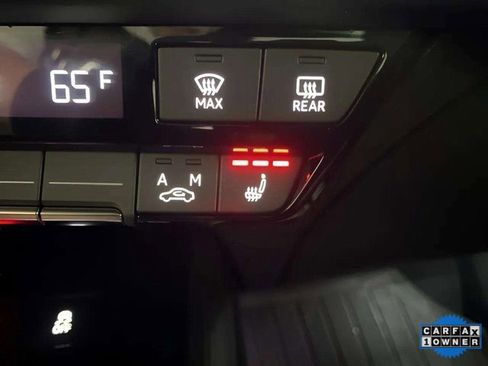 Used 2023 Audi Q4 e-tron Premium Plus w/ Premium Plus image 57