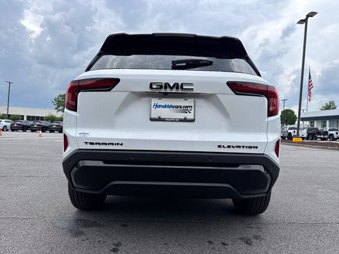 New 2026 GMC Terrain Elevation w/ Black Edition FWD image 9