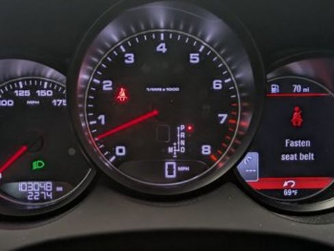 Used 2018 Porsche Cayenne AWD/4WD image 11