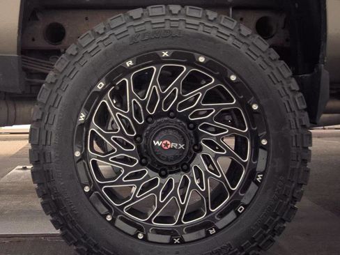 Used 2015 Chevrolet Silverado 2500 LTZ w/ Duramax Plus Package AWD/4WD image 9