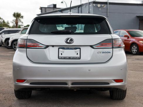 Used 2013 Lexus CT 200h w/ F Sport Pkg w/Nuluxe Trim FWD image 7