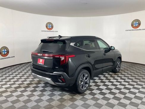 Certified 2024 Kia Seltos S image 18