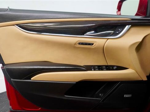 Used 2013 Cadillac XTS Luxury w/ Driver Awareness Package image 36