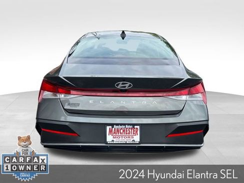 Used 2024 Hyundai Elantra SEL FWD image 7