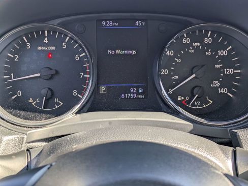 Used 2020 Nissan Rogue S image 18