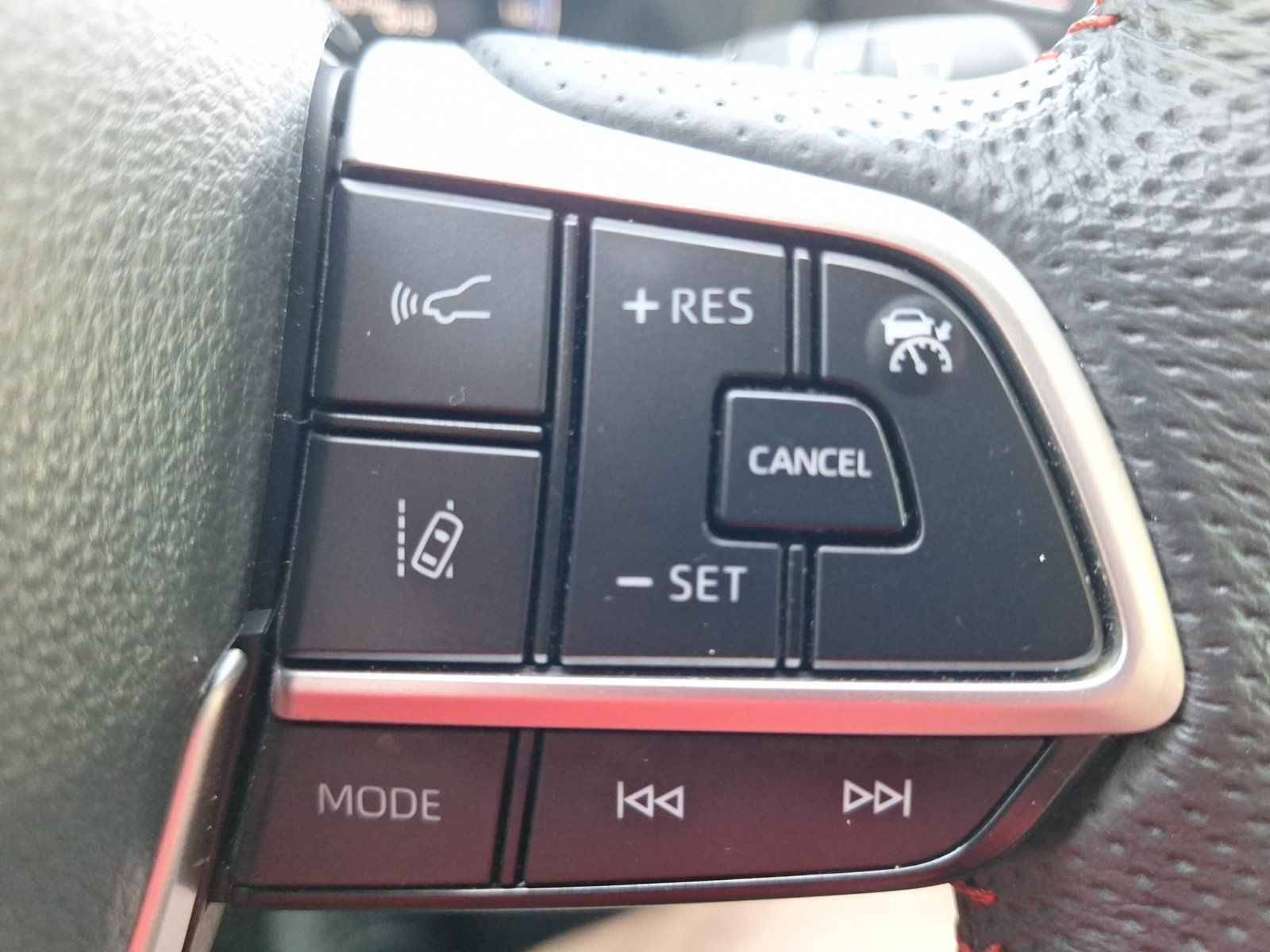 Used 2026 Toyota Sienna XSE AWD/4WD image 20