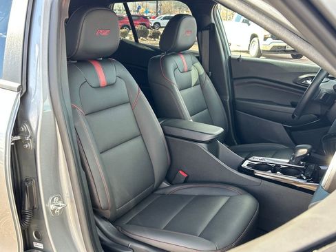 Used 2024 Chevrolet Trax RS w/ Driver Confidence Package image 18