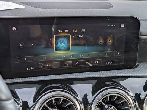 Used 2022 Mercedes-Benz A 220 A 220 image 15