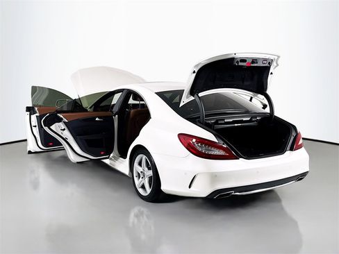 Used 2018 Mercedes-Benz CLS 550 4MATIC w/ Premium 2 Package image 29