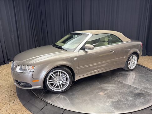Used 2009 Audi A4 2.0T image 3