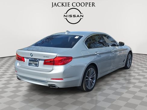 Used 2017 BMW 540i image 5