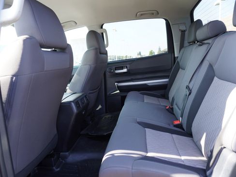 Used 2017 Toyota Tundra SR5 w/ SR5 Upgrade Package image 14