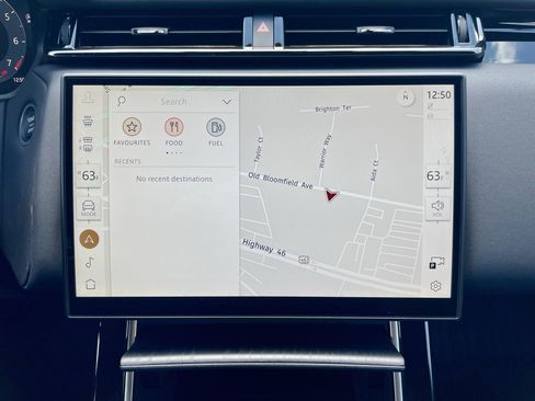 New 2026 Land Rover Range Rover Velar Dynamic SE AWD/4WD image 27
