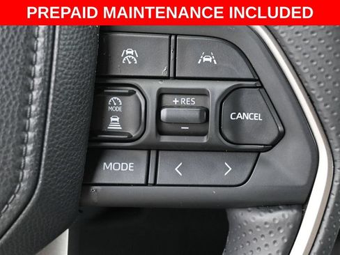 Certified 2026 Toyota 4Runner SR5 AWD/4WD image 18