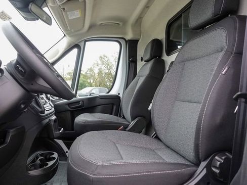 New 2025 RAM ProMaster 2500 w/ Quick Order Package 22G SLT image 13