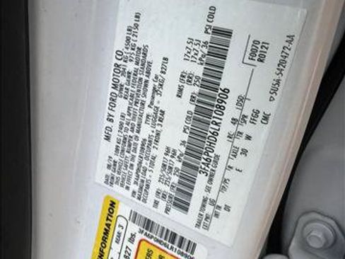 Used 2020 Ford Fusion SE FWD image 20