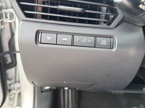 Used 2022 Nissan Altima 2.5 SL FWD image 18