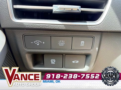 Used 2025 Hyundai Sonata SEL FWD image 29